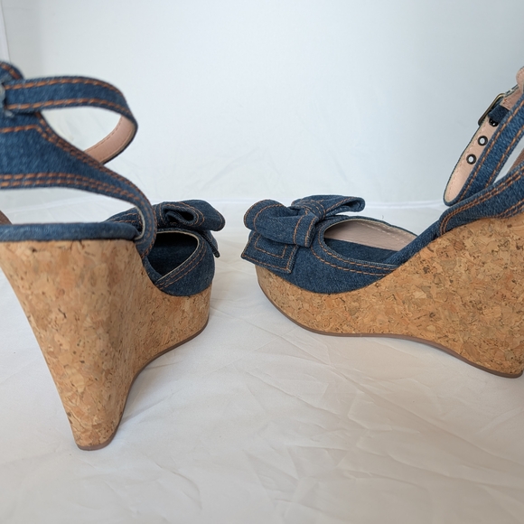 Red Denim Bow Wedge Sandals - Picture 6 of 12